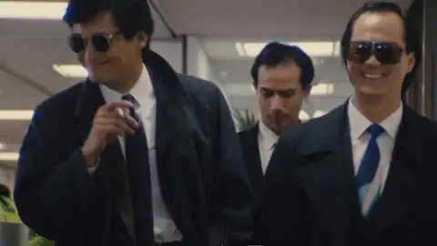 英雄本色小马哥告诉你,什么是兄弟,一个自带bgm出场的男人
