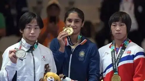 聚焦摔跤吧,大侄女阿米尔汗原型侄女摔跤夺冠