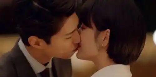 韩剧男朋友8集kiss定律终于来了
