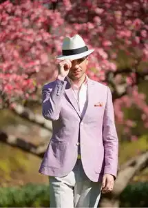 除了西服套装,单西混搭也能撩妹