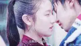 tfboys长大了王源秀腹肌千玺晒胡子,王俊凯拍吻戏
