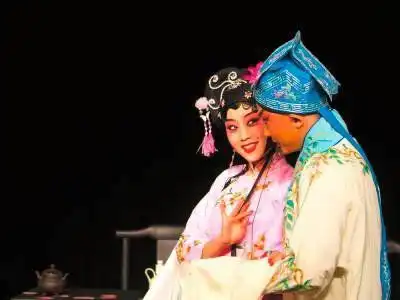 文化之窗京剧大宅门,一次传统戏剧的市场化探索和实践
