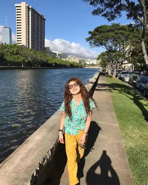 不输金秘书为何那样女主成为当红带货女王,爱自黑爱傻笑的黄宝拉私下衣品原来这么高