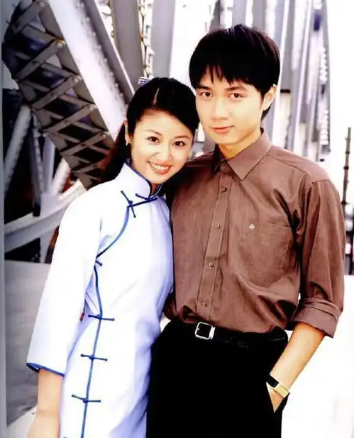 看完情深深雨蒙蒙的剧照,才知道现在的民国戏有多肤浅
