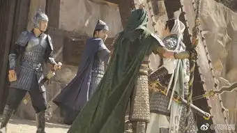 真三国无双真人电影新片场照曹操霸气背影现身
