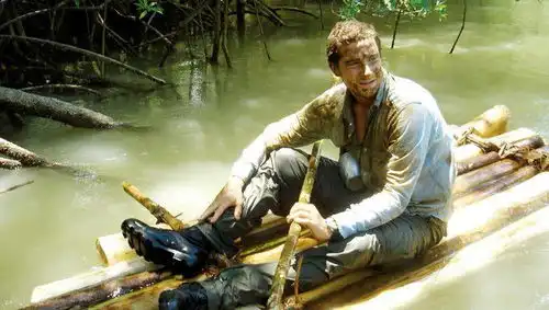 原来贝爷骗了大家这么多年,荒野求生是这样拍的,表示很难过
