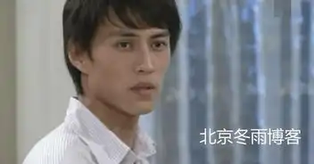 男神靳东曾演偶像剧面庞清瘦眼神忧郁图
