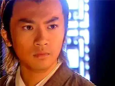 射雕三部曲中,此人武功虽非最强,但绝对比杨过强,郭靖也要认输