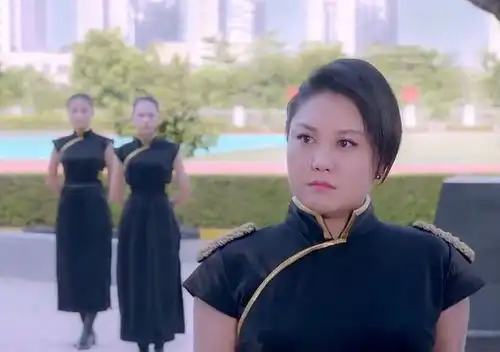 甜蜜暴击正则第一女强人,不是关晓彤,而是她
