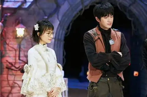 吴昕有多宅看完通讯录的备注,何老师的表情说明一切