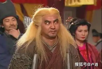 小镜湖畔乔峰自信能敌四个段延庆,为何却胜不了游慕二人组