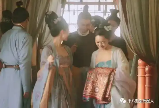 天盛长歌开播,倪妮成最丑女主,只因梅婷胡可这些配角太美
