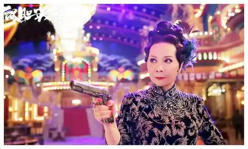 蔡明年轻时丈夫包容我,人到中年时儿子宠我