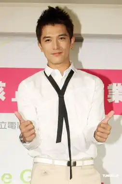 小资女孩向前冲