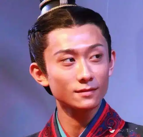 张一山古装剧照曝光,丑到辣眼睛成美药妆