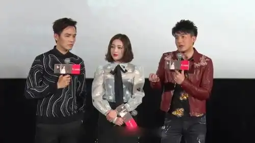 钟汉良43岁仍帅成国民老公,他背后的女人,却为他隐婚生子