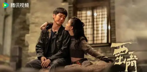 西出玉门发布新剧照,倪妮白宇领衔主演,悬疑元素拉满
