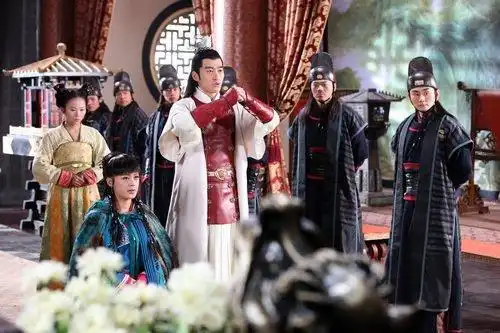 秦琼劳苦功高,为何天下统一就身体抱恙看尉迟恭结局就明白了