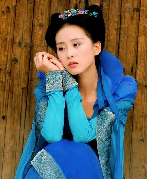 刘诗诗五部经典好看古装剧,新剧亲爱的自己搭档朱一龙将播
