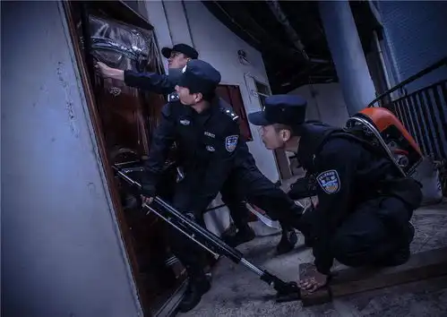 不比不知道,你跟警察的生活竟差了这么多
