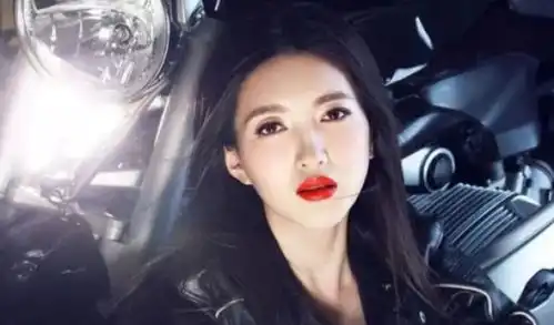 在好先生中,公认的长腿女神为何最后她被关晓彤拿了奖
