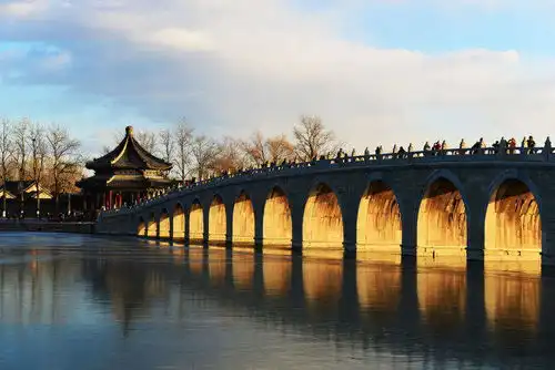 北京一座长桥,石狮子比卢沟桥还多,距颐和园1公里,傍晚去最佳