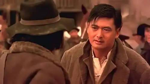 周润发经典动作电影,现在看依然超精彩,一秒钟都不用快进