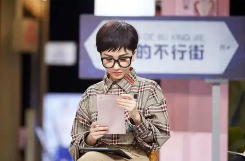 拒绝的戏都大火了,她却始终是万年恶毒女配