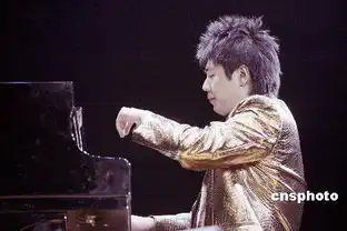 邻居不堪琴声折磨砸钢琴家郎朗家玻璃
