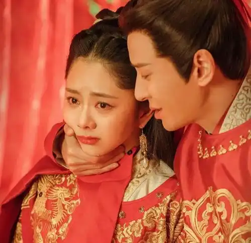 童颜女神谭松韵依旧幼态,抓住脸上的胶原蛋白,看这几点