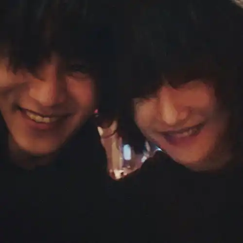 周迅陈坤窦靖童是共用一个tony老师吗