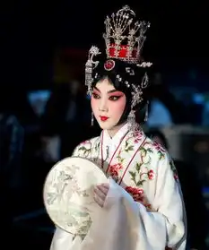 戏曲的没落为什么现在的90后00后都不喜欢戏曲
