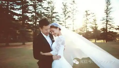 小姨妈唐悠悠都嫁人了爱情公寓主演们都结婚了
