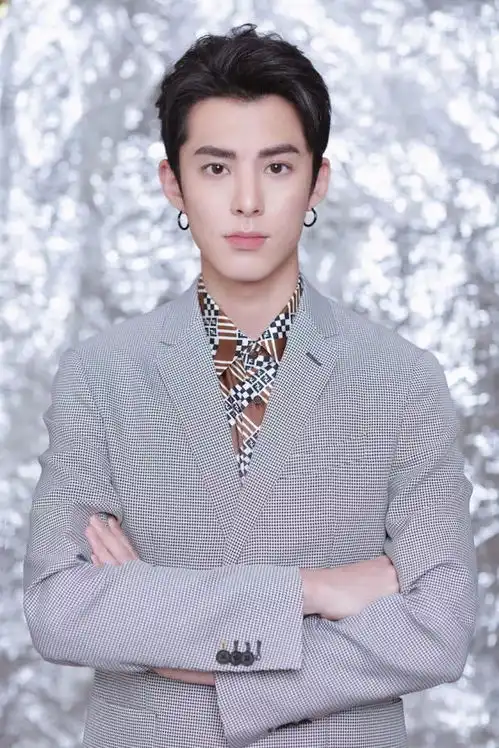 新流星花园f4演员曝光她居然是女主角......