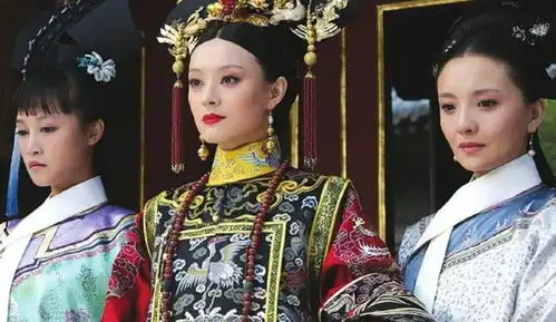 甄嬛传荣宠一生的胧月,纵然有甄嬛敬妃守护,结局也令人心痛
