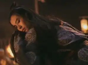 一张绝美剧照惊艳你一个回眸成经典
