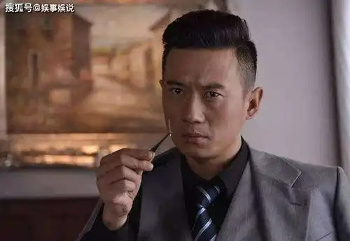 46岁龚箭徐洪浩,出道23年出演17次男主都没红,让人十分感慨
