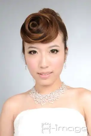 aimageproduction新娘化妆prewedding摄影化妆外景摄影新娘造型台式造型特惠试妆200
