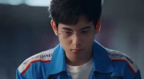 飞驰人生热爱篇最新预告,新人赛林臻东又又又开挂了