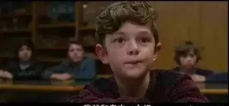 没有底线的父母,正在养出疯狂的孩子
