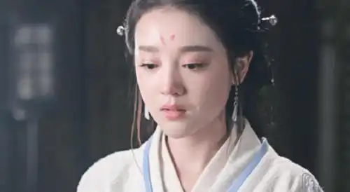 长相清纯演技好,出演孟婆三七令人动容,为人低调实力超强
