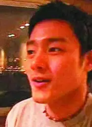 全智贤凭借来自星星的你再度爆红其老公崔俊赫背景雄厚