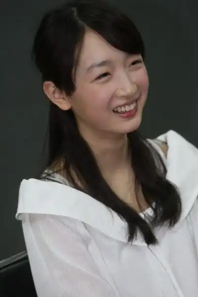 明星艺考时期照片,周冬雨青涩,范冰冰老天赏饭吃
