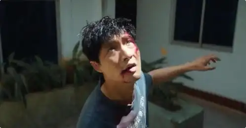 孤注一掷阿天母亲戏里土掉渣,年轻靓到炸,还是挂历女神
