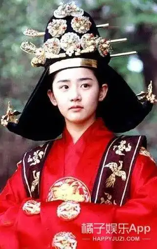 韩网友称九尾狐传说源于韩国,按头汉服是韩服形制,贼喊捉贼
