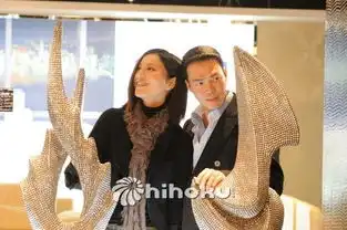 缺宅男女蜗居5大对碰
