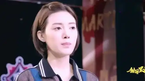 甜蜜暴击何小枫趁着方宇不在,竟然直接调侃明天,真是太让人气愤了
