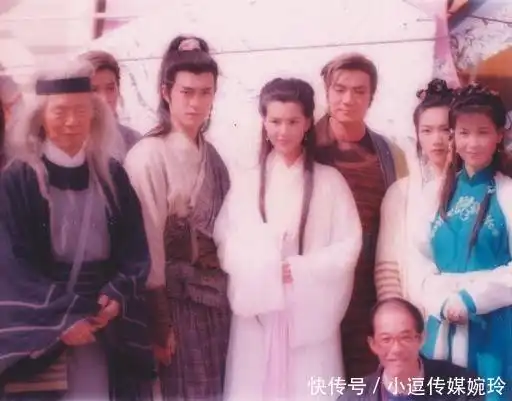 古天乐版神雕侠侣花絮照,穿现代装与雕合影,仿佛穿越时空
