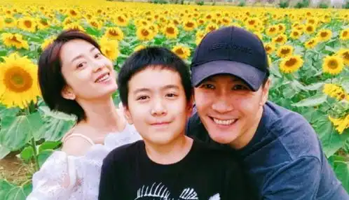 他娶了情深深雨蒙蒙第一美人,惹众男星羡慕,10年婚姻今成这样
