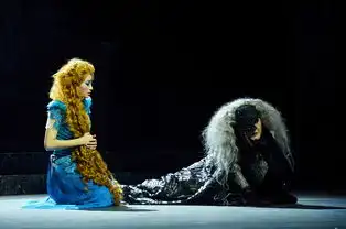 话剧森林诱惑舞台剧照